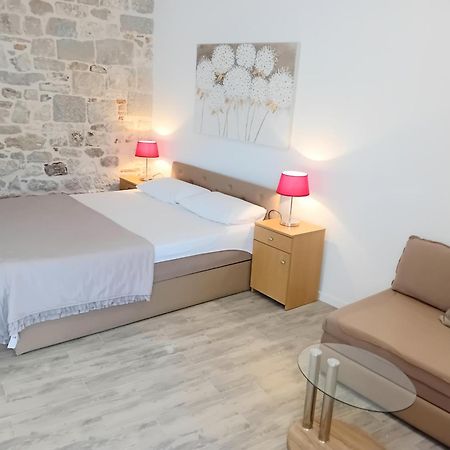 Apartment Andela Kaštela Exteriör bild