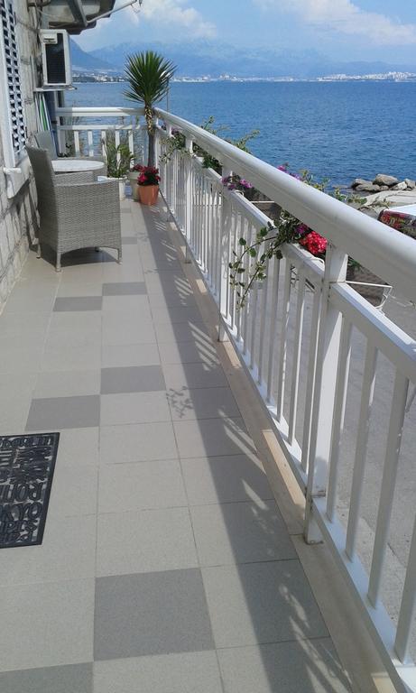 Apartment Andela Kaštela Exteriör bild