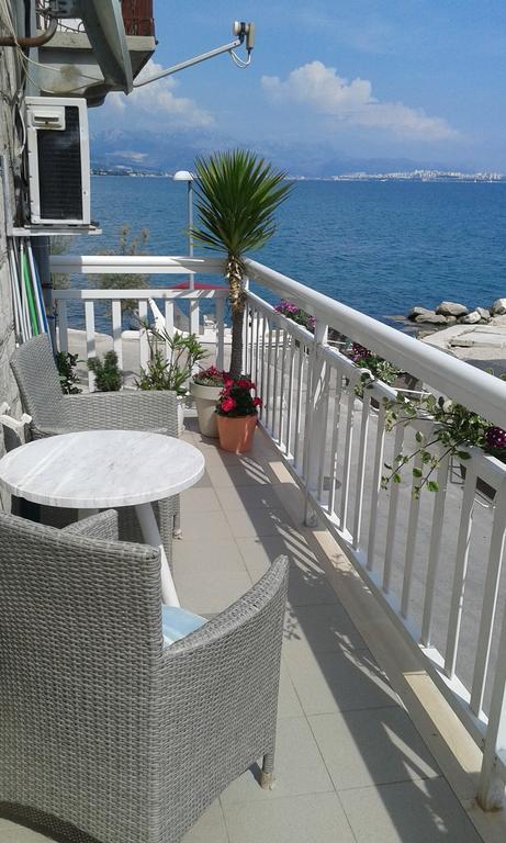 Apartment Andela Kaštela Exteriör bild